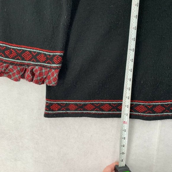 Denim 24/7 Black and Red Patterned Sweater - Picture 6 of 8